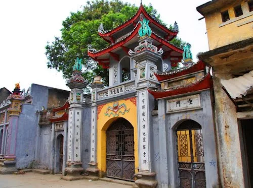 Chùa Làng Vân